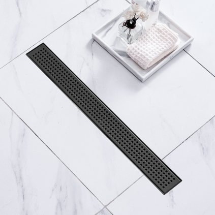 Lineární sprchový odtok 610 mm s roštem s čtvercovým vzorem, obdélníkový sprchový odtok z kartáčované nerezové oceli 304, elegantní lineární odtok s vlasovým sítkem, matná černá