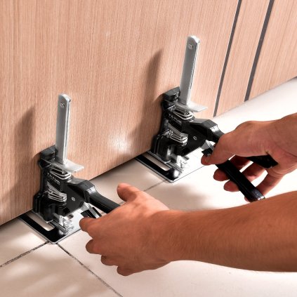 Zvedák šetřící práci, 2 ks nosnosti 90 kg, zvedání až do výšky 12,3 cm, ruční zvedák s magnetickou vodováhou, zvedák pro zvedání dveřních panelů a skříněk pro dveře, okna, nábytek, zpracování dřeva