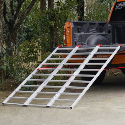 Hliníkové rampy, 1500 liber, trojitá skládací rampa s popruhy, skládací nakládací rampa pro motocykl, traktor, čtyřkolku/UTV, nákladní automobily, sekačku na trávu, sněhovou frézu, 77"D x 54"Š, 1 ks
