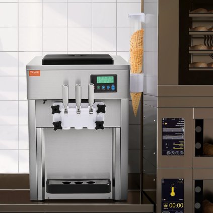Komerční stroj na měkkou zmrzlinu s výtěžností 20 l/h, 3 příchutě, pracovní deska