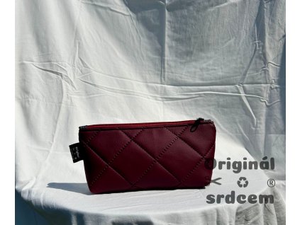 Kosmeticka-tasticka-ruby-vinove-cervena-pro-zenu-stylovy--originalni-darek-01.jpg