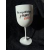 Sklenička na víno plast- Víno-láska