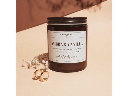 Vonná sójová svíčka se šperkem Ambra Vanilla pozlacené náušnice 1