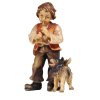 Dřevěná vyřezávaná soška malého chlapce se psem. Chlapec hraje na píšťalku pro radost všem lidem.dřevořezba figury postavy do betlému prodej betlému