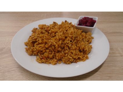 Sicilské rizoto s kuřecím masem,červená řepa (rajčata,oregáno,sýr) (1,6,12)