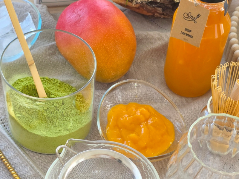 Mango a matcha: exotická kombinace, která chutná i dává smysl