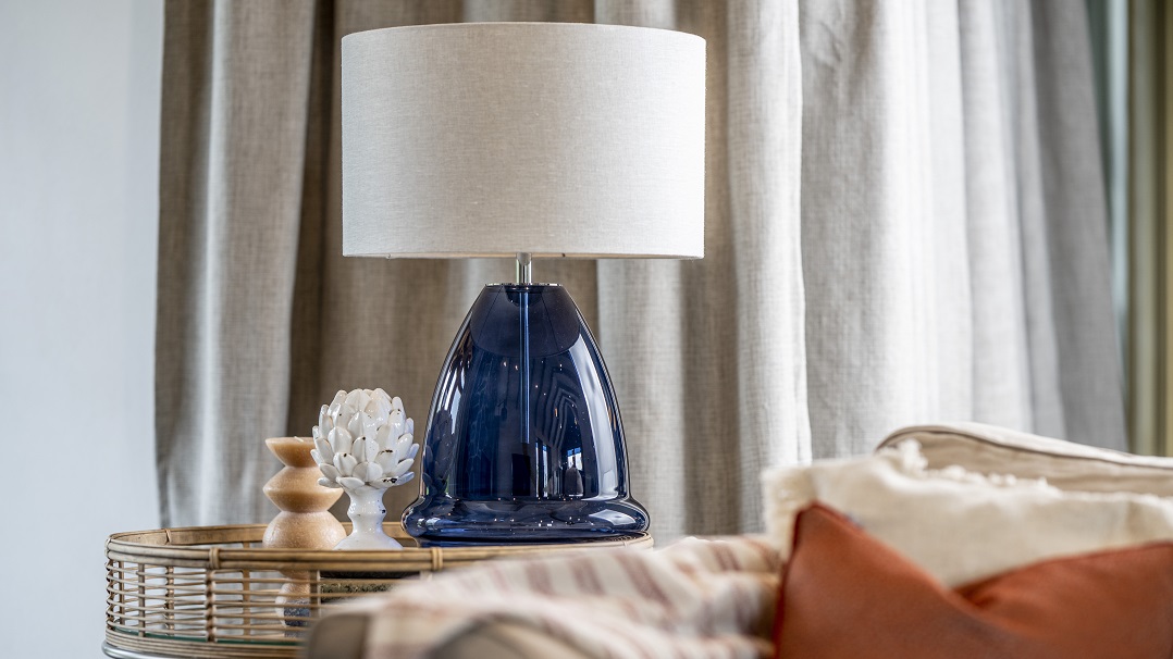 Nové luxusní stolní lampy do ložnice