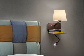 Lampičky k posteli 2 v 1