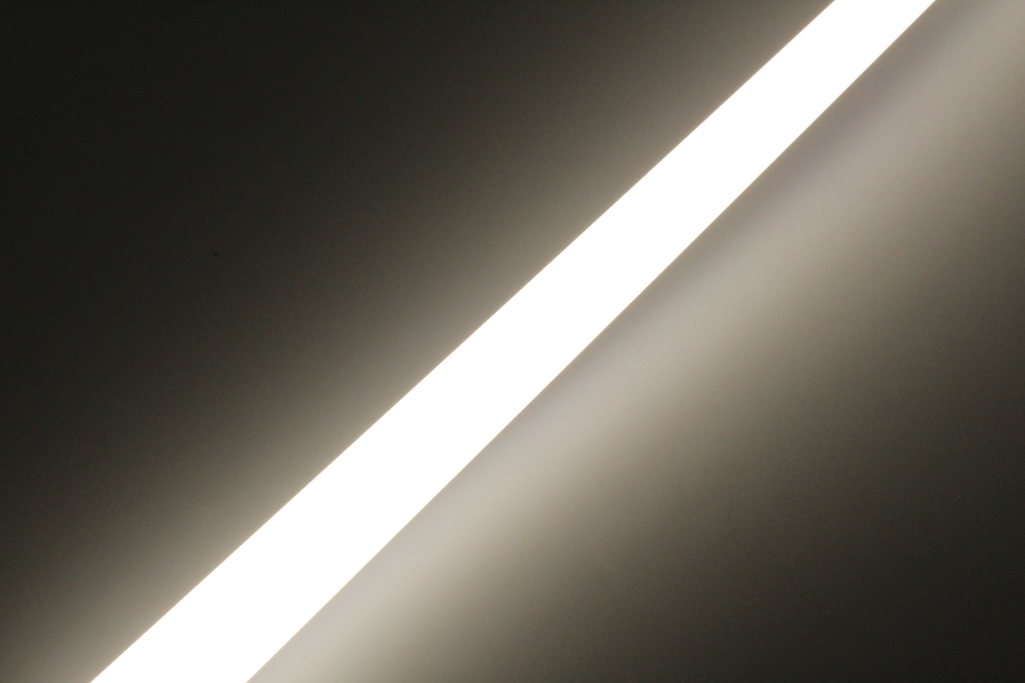 LED TRUBICE HBN120 120cm 18W Záruka 3 roky Varianta: Denní bílá