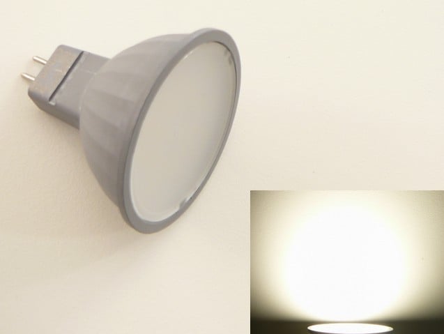 LED žárovka MR16 EL3W Varianta: Denní bílá