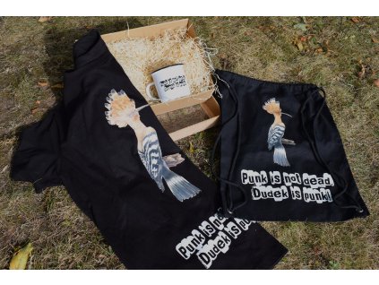Dárkový balíček Punk is not dead. Dudek is Punk! - plecháček + tričko + vak na záda