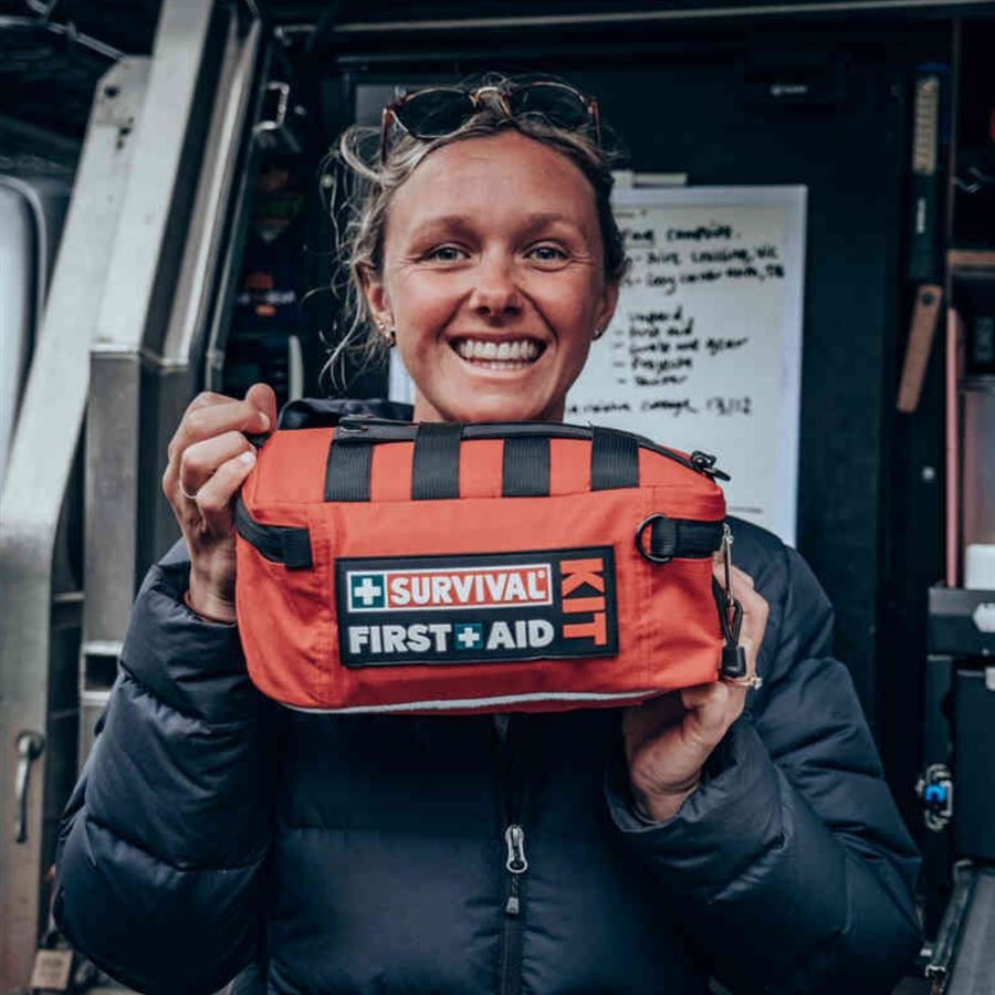 Proč autolékárnička nestačí: jak vybrat lékárničku na cesty, túry a vanlife