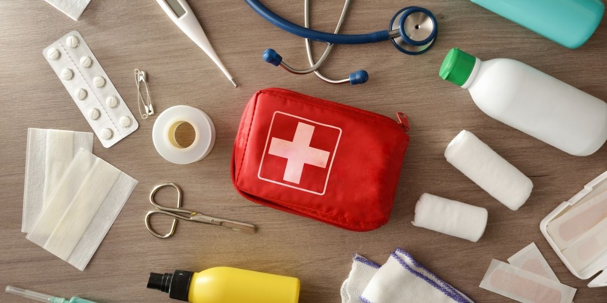 Co by měla obsahovat cestovní lékárnička