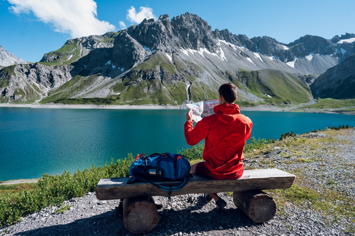 pavel-testuje-batoh-scape-38l-w1200-h1200-f0-f2cbd3c4cf29b6b77cb95b9f8dfb397f