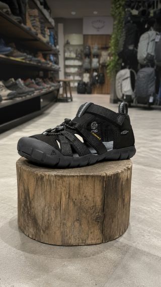 💚 Sandálky Keen SEACAMP se slevou 15% s kódem: KEEN15 👈🏼 ➡️ https://www.outdoormarket.cz/keen-seacamp/ ✔️ Lehké a pohodlné...