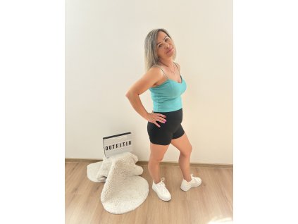 Letný crop top