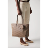 Kabelka GUESS 2v1 SL712424 Latte logo