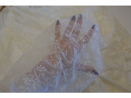 Vyšívaný francouzský elastický tyl - šampaň