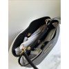 dámská kabelka Michael Kors Pratt medium bucket shoulder černá