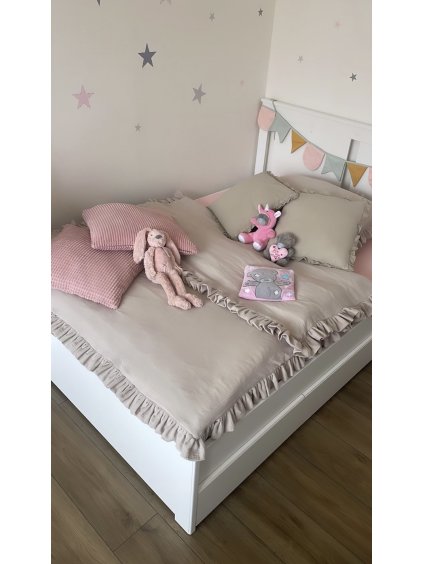 87C9C404 C959 40E8 9F8B 7CA3072889C0