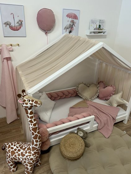 Soft tylová nebesa na obrácenou domečkovou postel - na přání