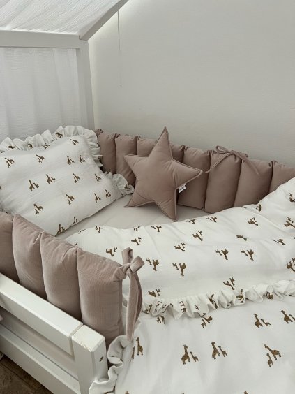 Povlečení s volánky - na přání