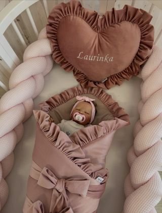 Od zítřka opět pracujeme na Vašich objednávkách🤍těšíme se! ❤️ přejeme krásný nový rok a hlavně zdraví🙌🏼