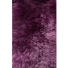 Fialová ovčia kožušina