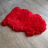 Červená ovčia kožušina