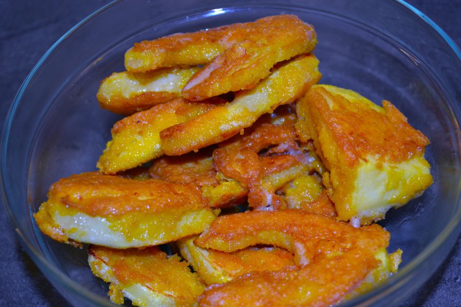 Patizón v kukuričnej strúhanke