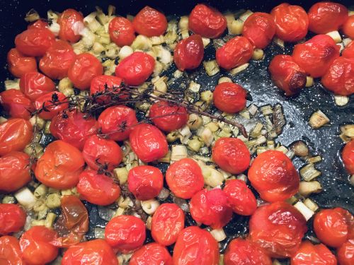 Pečené paradajky na cestoviny alebo mäso