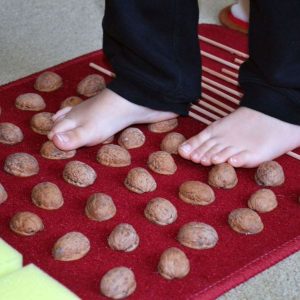 Ako stimulovať deťom nožičky