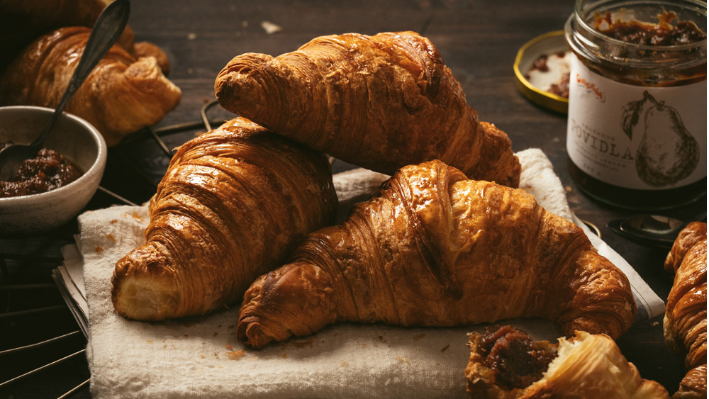 Máslové domácí croissanty s povidly jako z Paříže