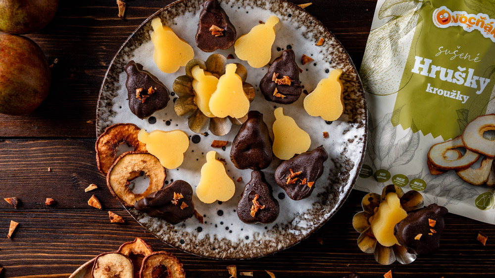 Hrušky v hořké čokoládě