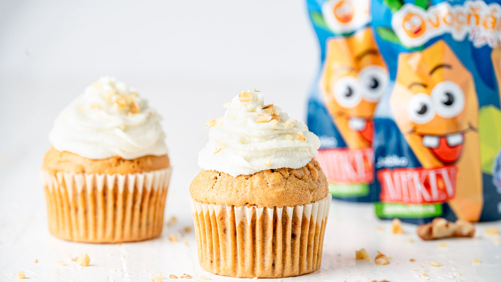 Pečeme zdravě! Mrkvové muffiny ze špaldové mouky s tvarohovým krémem