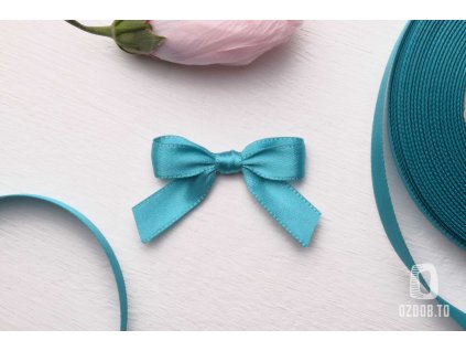 Tyrkysová mašlička saténová