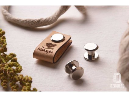 strieborný šróbovací nit 2