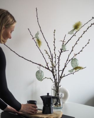 Malá i velká. Spolu tvoří dokonalou kompozici. 🥚✨ Klasická velikost působí jemně a přirozeně. Velká, téměř pštrosí...