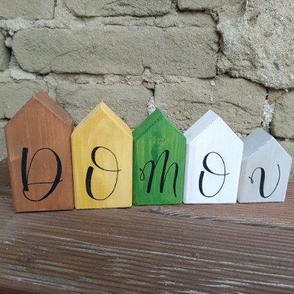 5 barevných domečků DOMOV