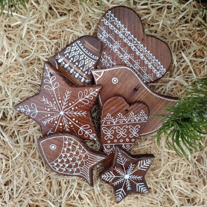 Sada ručně malovaných dřevěných perníčků