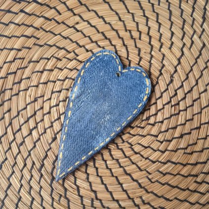 srdce z džínové kolekce