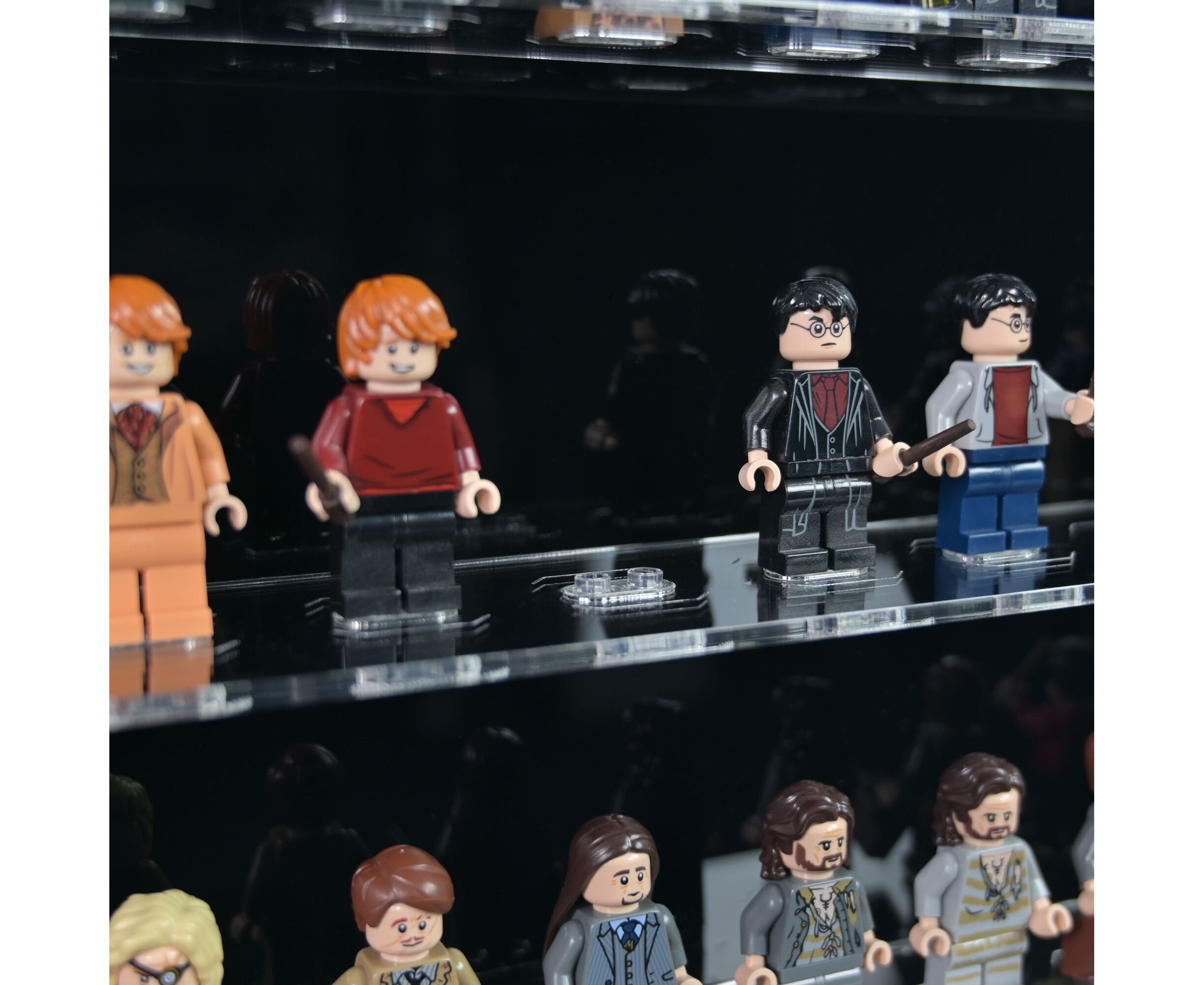 lego-80-minifigure-wall-display-case-03