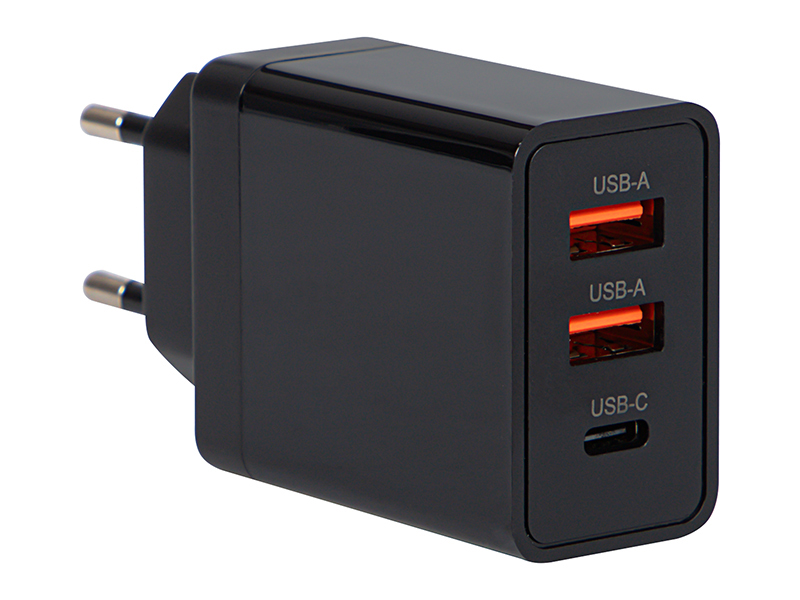 Rychlonabíječka 30W USB-C + 2x USB-A