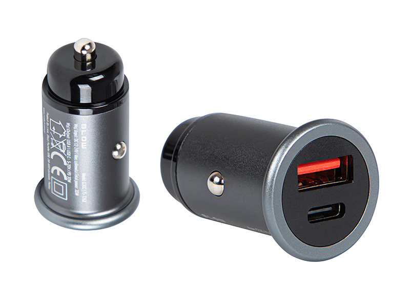 30 W-os USB és USB-C autós gyorstöltő 75-726-