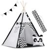 Cort teepee alb și negru cu panda