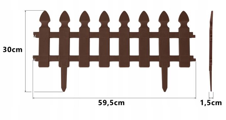 496300