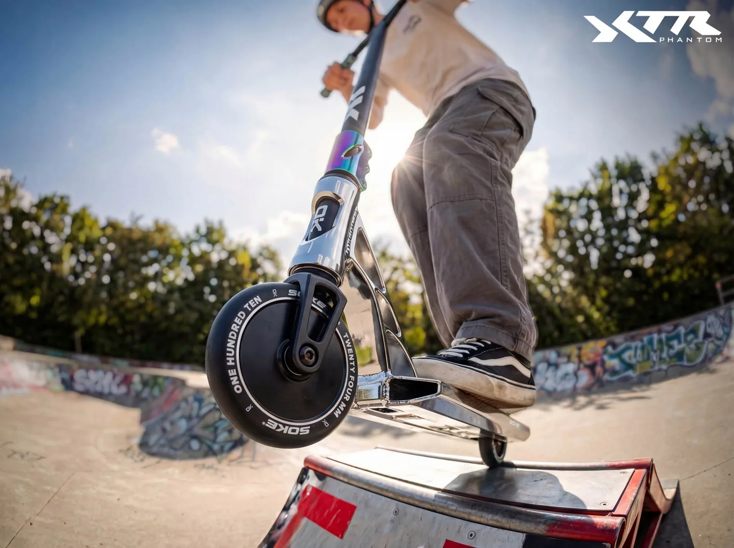 Detail produktu 4: Freestylová kolobežka SOKE XTR strieborno-čierna