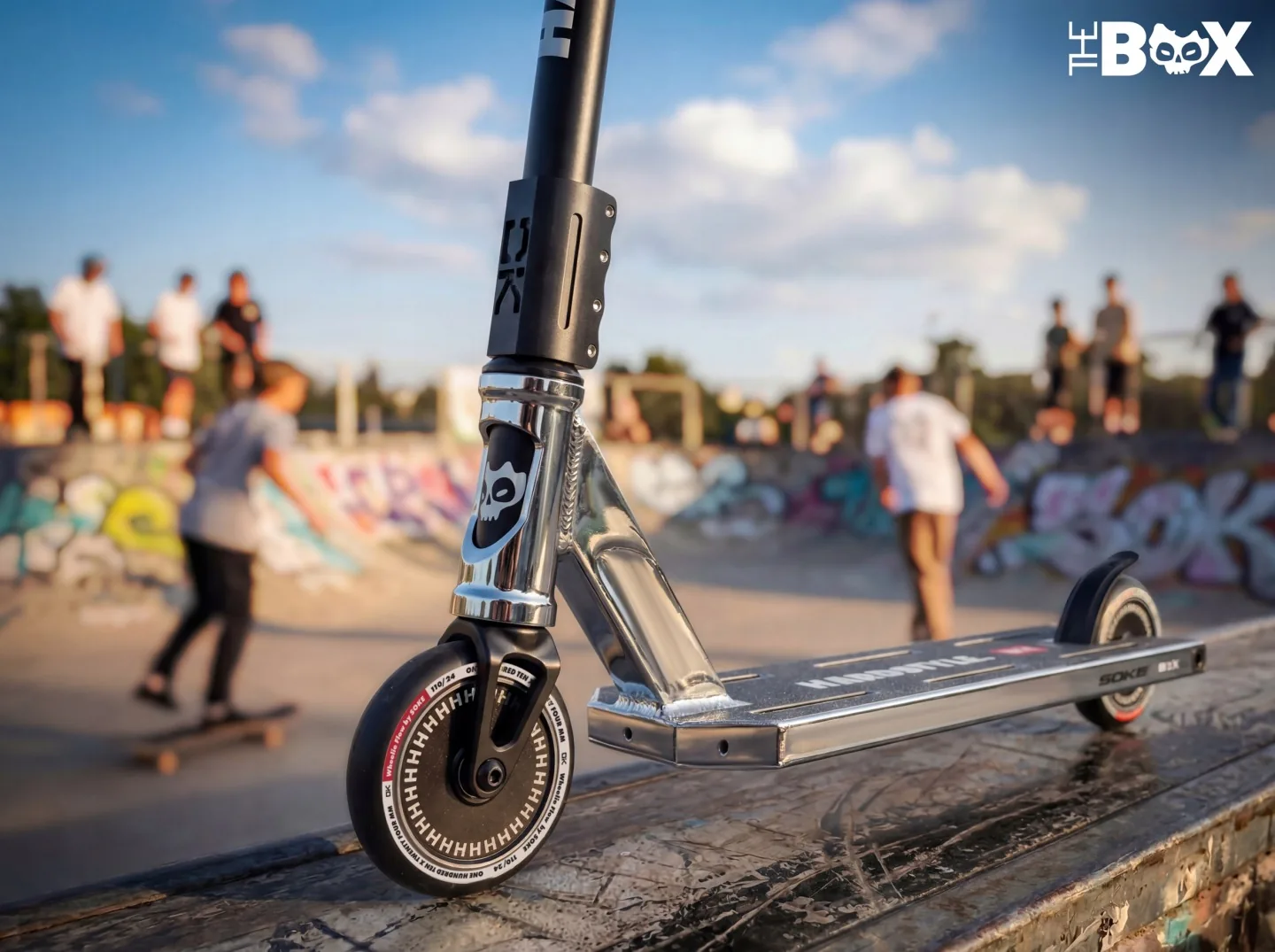 Detail produktu 10: Freestylová kolobežka SOKE BOX strieborno-čierna