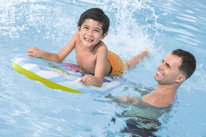 Detail produktu 3: Nafukovacia plavecká doska – plážový matrac Lilo a Stitch 114 x 46 cm Bestway 9104V