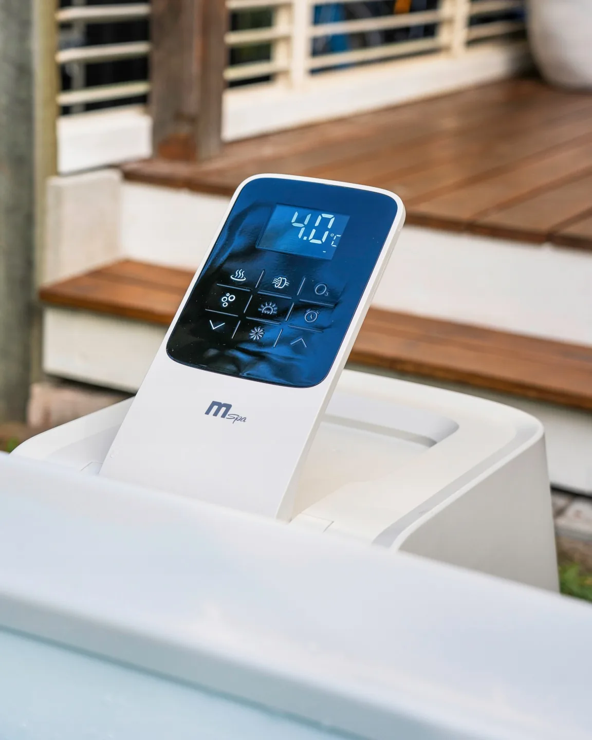 Detail produktu 9: Celoročné panelové SPA s hydromasážou Amber pre 6 osôb, mSpa LED WiFi